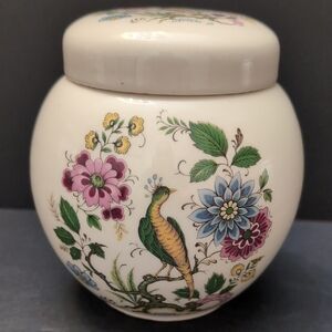Vintage Sadler England Small Cream Colored Ginger Jar With Bird Of Paradise .